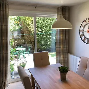 Ferienhaus St Margaret's Cottage,, EDI