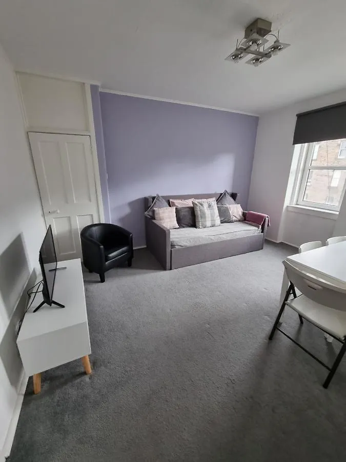 Bespoke Tours Scotland Accommodation @ Morrison Street Edinburgh Apartment